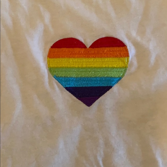 2 for $25 NWT Pride Hot Topic Heart Shirt - Picture 4 of 5